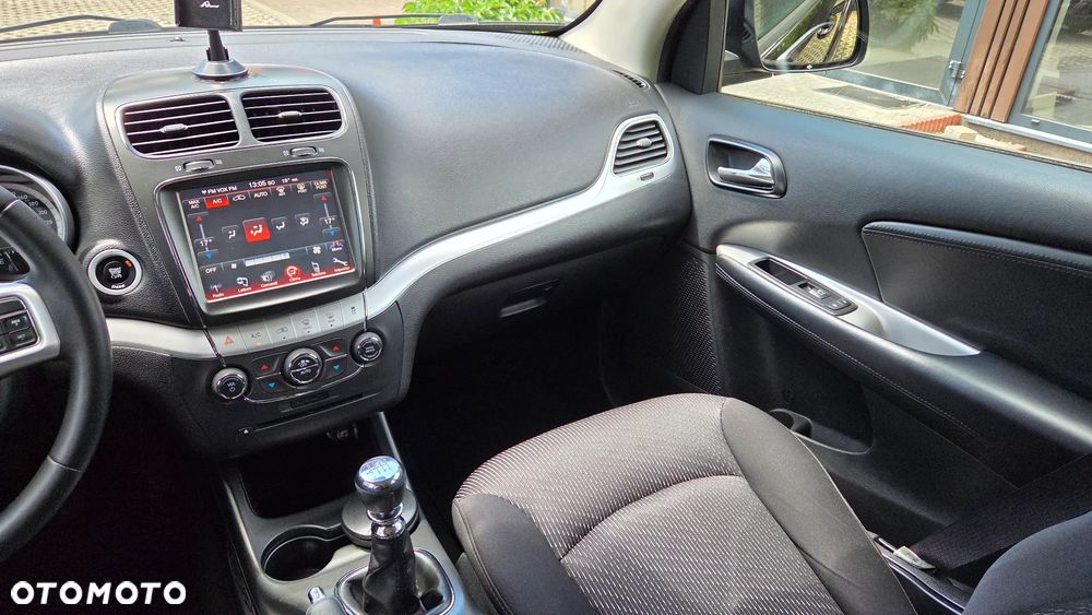 Fiat Freemont 2.0 Multijet 16V DPF Urban - 24