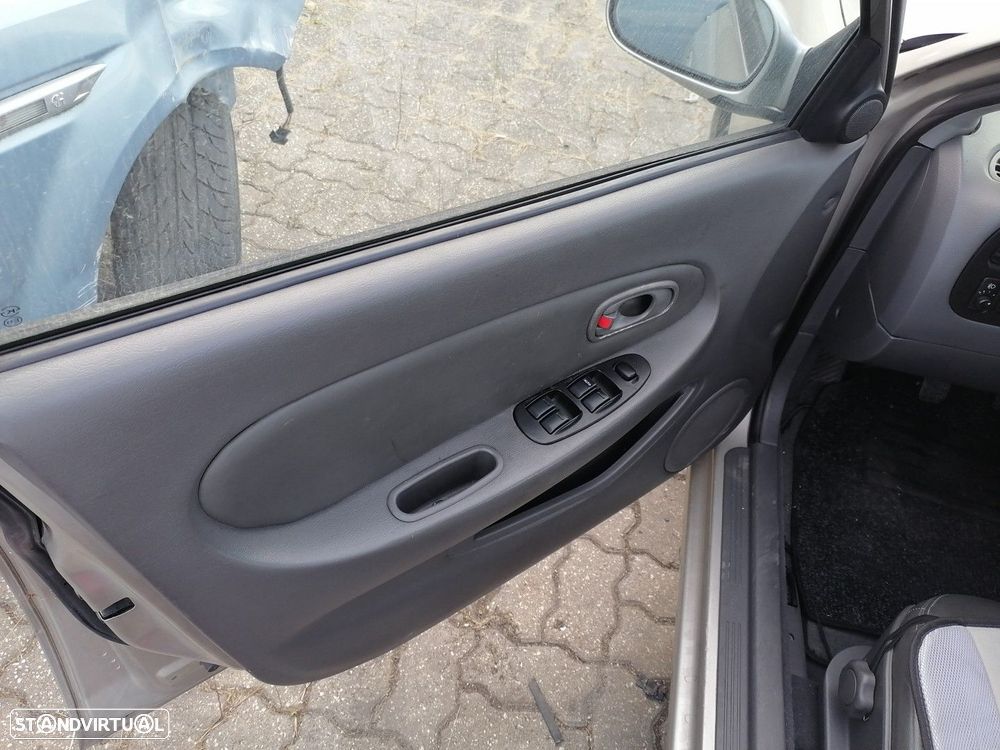 Peças Kia Shuma  1.5 i 16V  2000 - 8