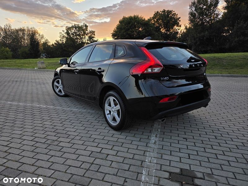 Volvo V40 D2 Drive-E Base - 2