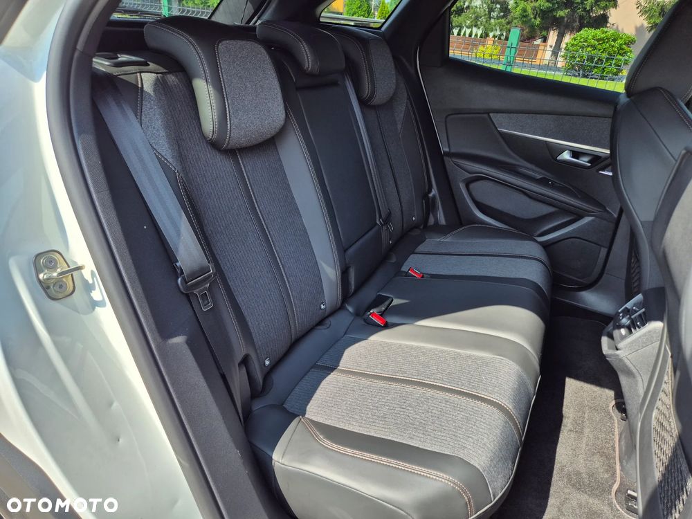 Peugeot 3008 - 28