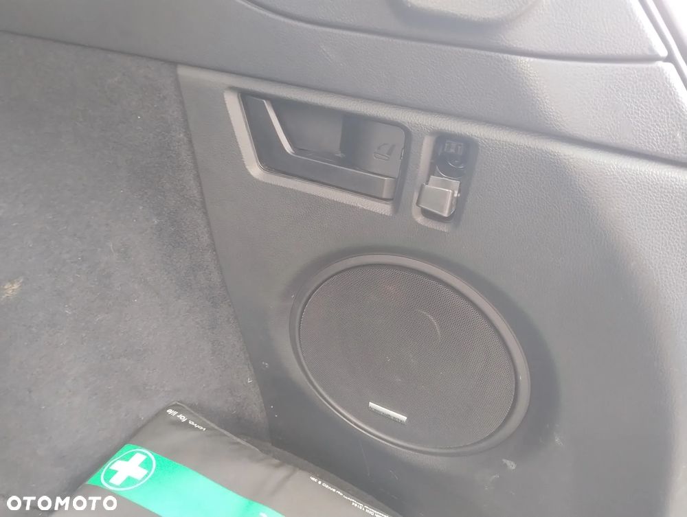 Subaru Outback 2.0D Exclusive Lineartronic - 30