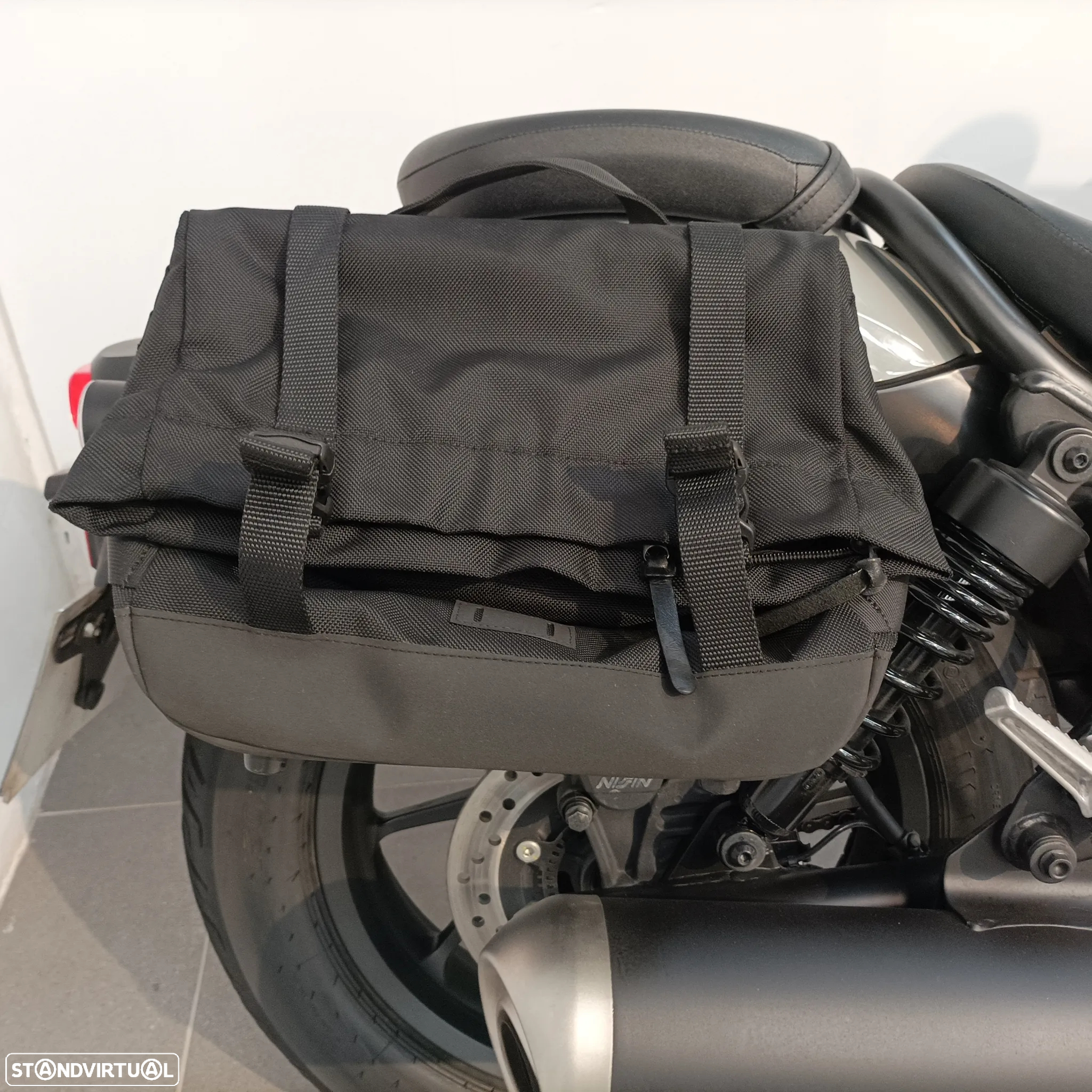 Honda CMX Rebel 500 - 4