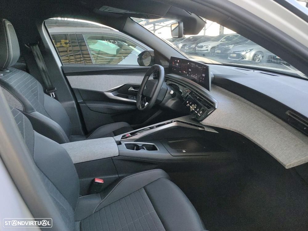 Peugeot 3008 1.2 Hybrid Allure e-DCS6 - 5