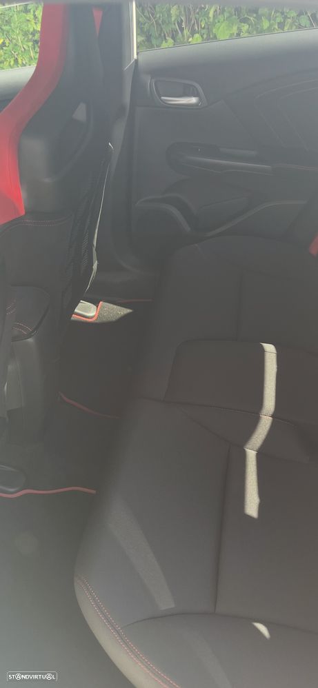 Honda Civic 2.0 i-VTEC Type-R - 1