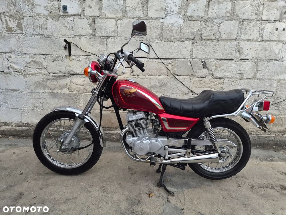 Honda CM