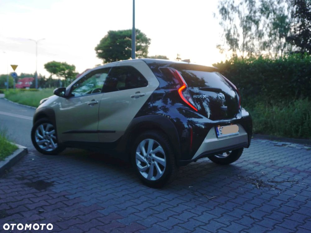 Toyota Aygo X 1.0 VVT-i Executive - 10