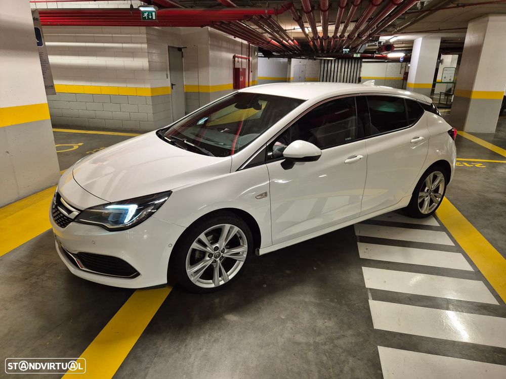 Opel Astra 1.6 CDTI Dynamic Sport S/S - 2