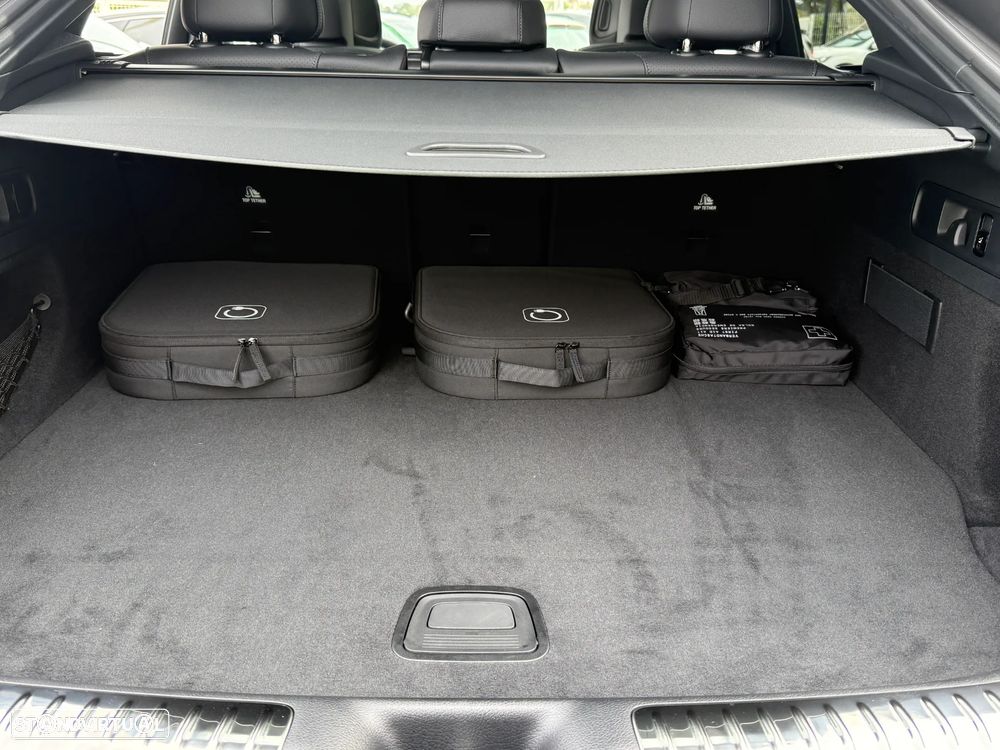 Mercedes-Benz GLC 300 de Coupe 4Matic - 31