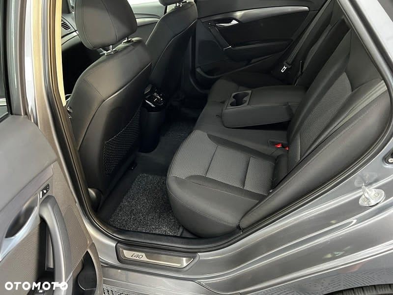 Hyundai i40 - 12
