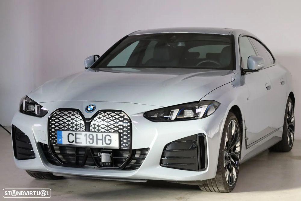 BMW i4 eDrive40 Edição Desportiva M - 11