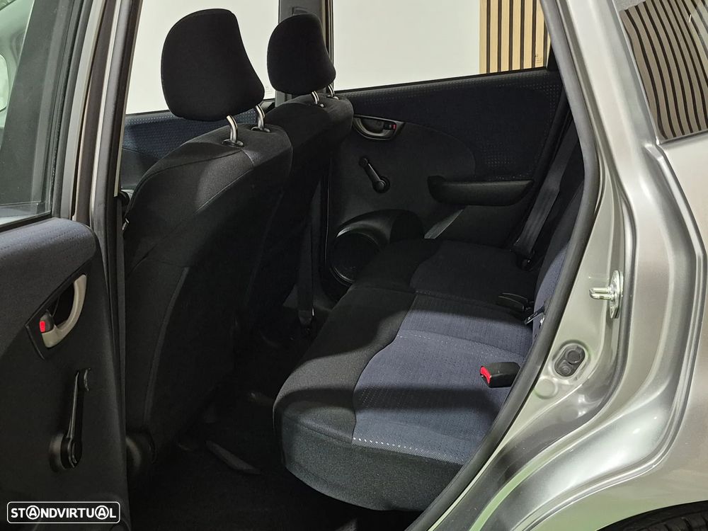 Honda Jazz 1.2 i-VTEC City - 25