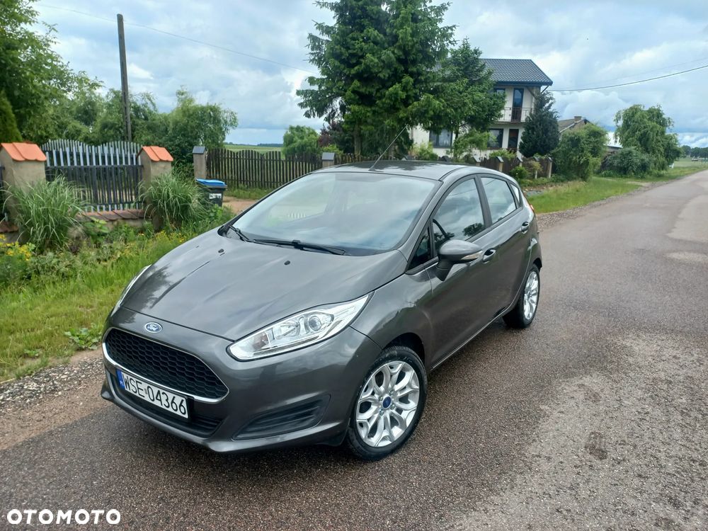 Ford Fiesta 1.25 Celebration - 3