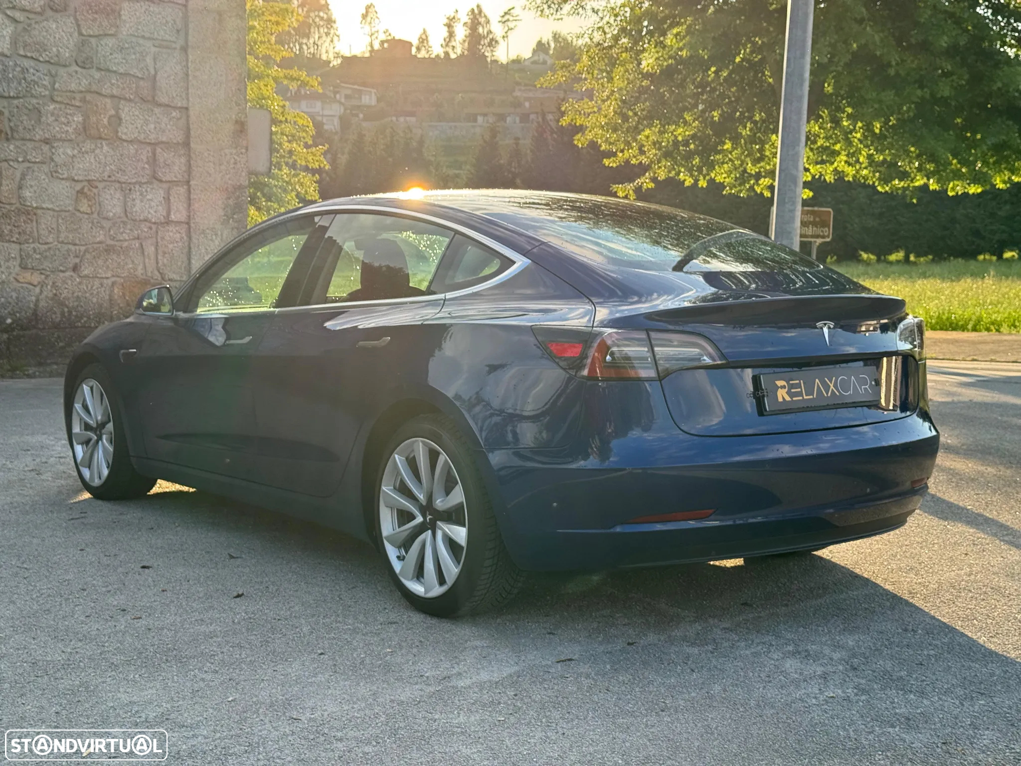 Tesla Model 3 Standard Range Plus RWD - 11