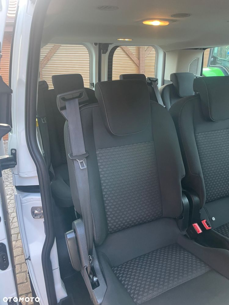 Ford Transit Custom - 13
