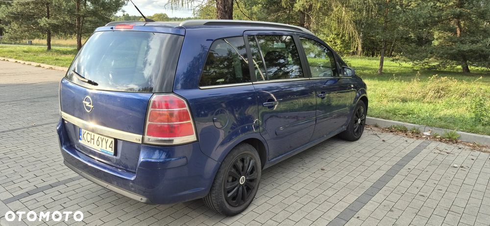 Opel Zafira 1.8 Enjoy - 4