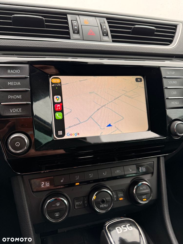 Skoda Superb 2.0 TDI DSG Ambition - 40