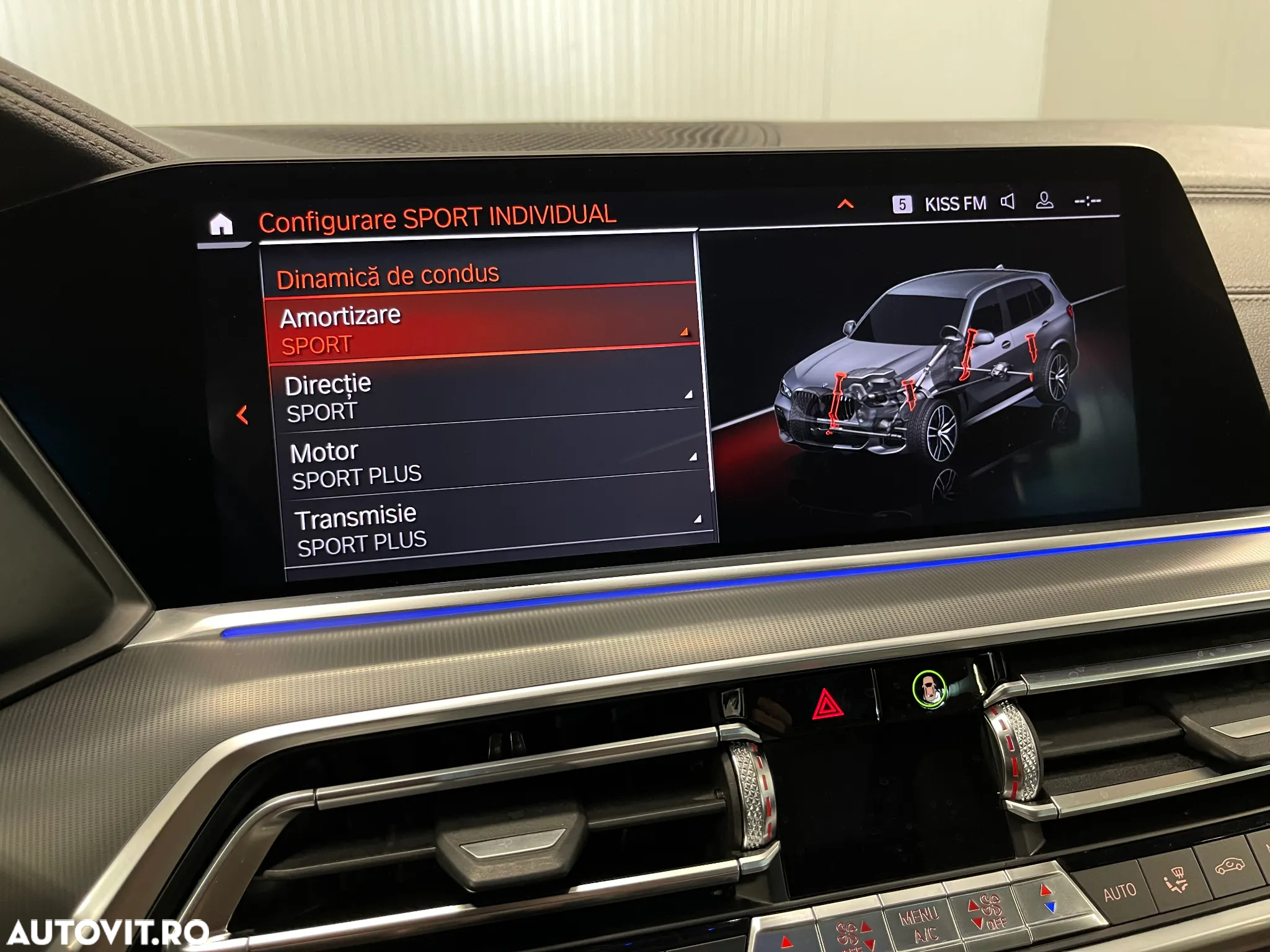 BMW X5 M M50d - 16
