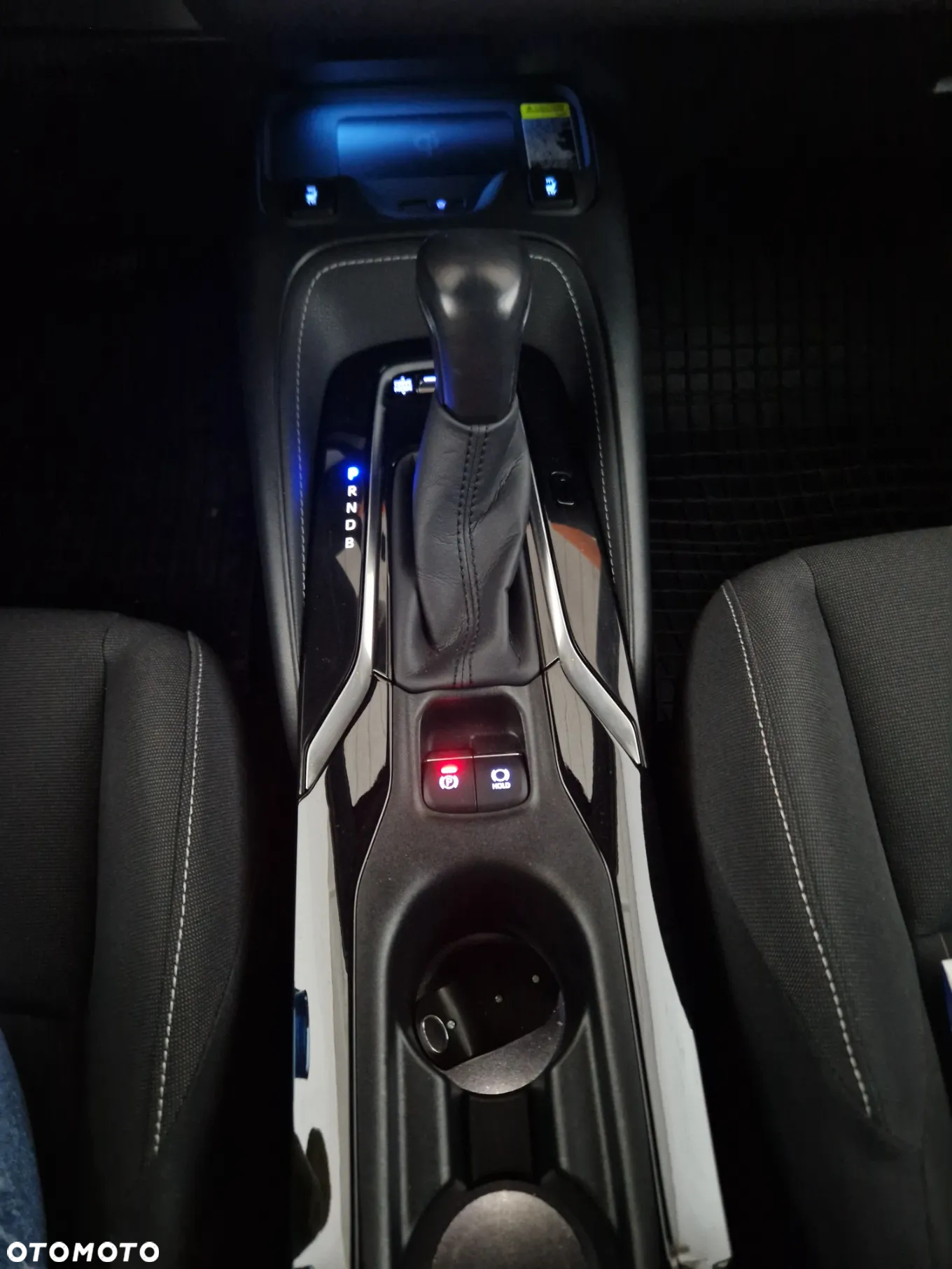 Suzuki Swace 1.8 Hybrid Elegance CVT - 10