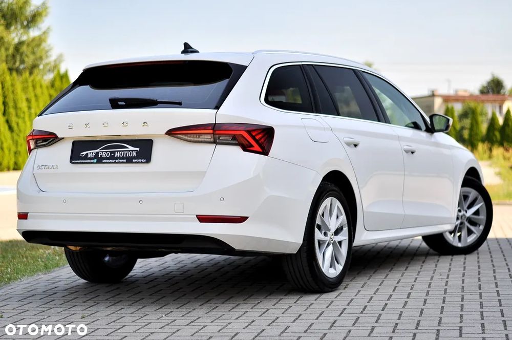 Skoda Octavia 2.0 TDI DSG Style - 16