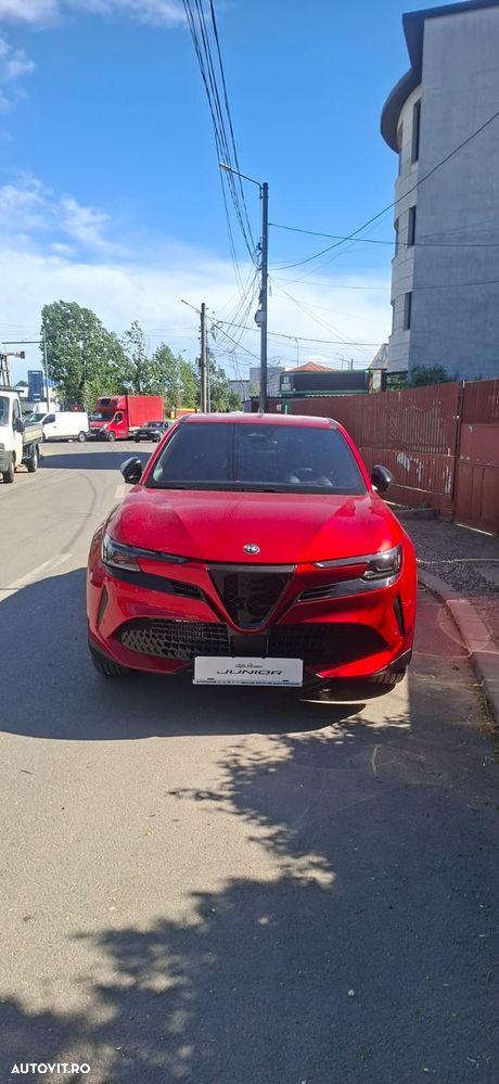 Alfa Romeo Junior 1.2 FWD eDCT6 MHEV Ibrida Speciale - 3