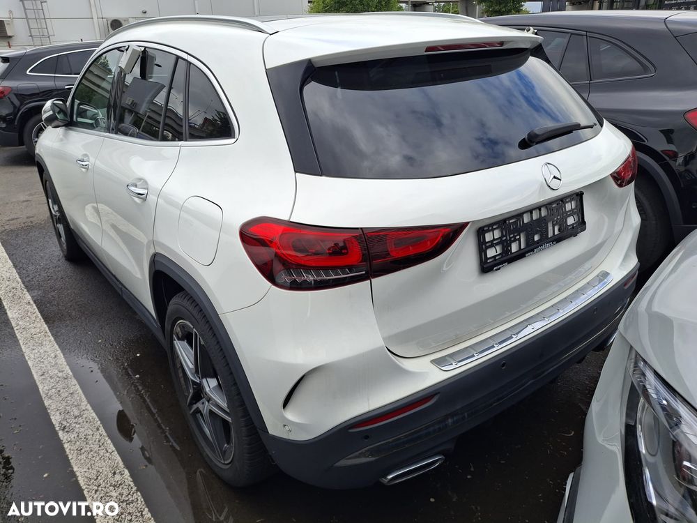 Mercedes-Benz GLA 220 d 4MATIC Aut. - 3
