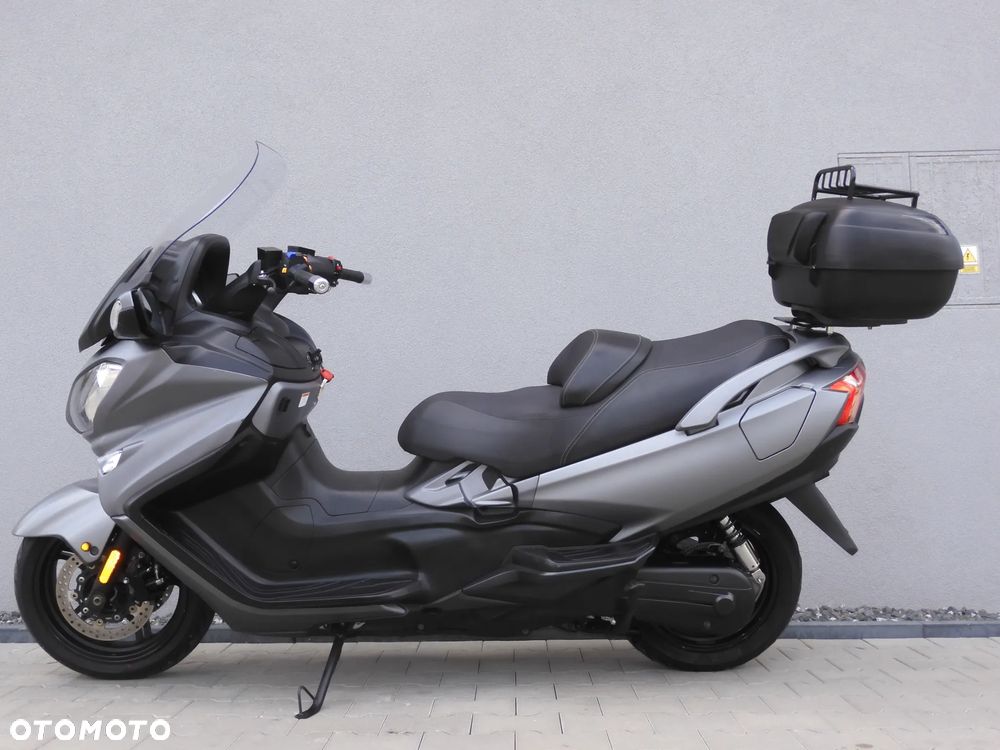 Suzuki Burgman - 29
