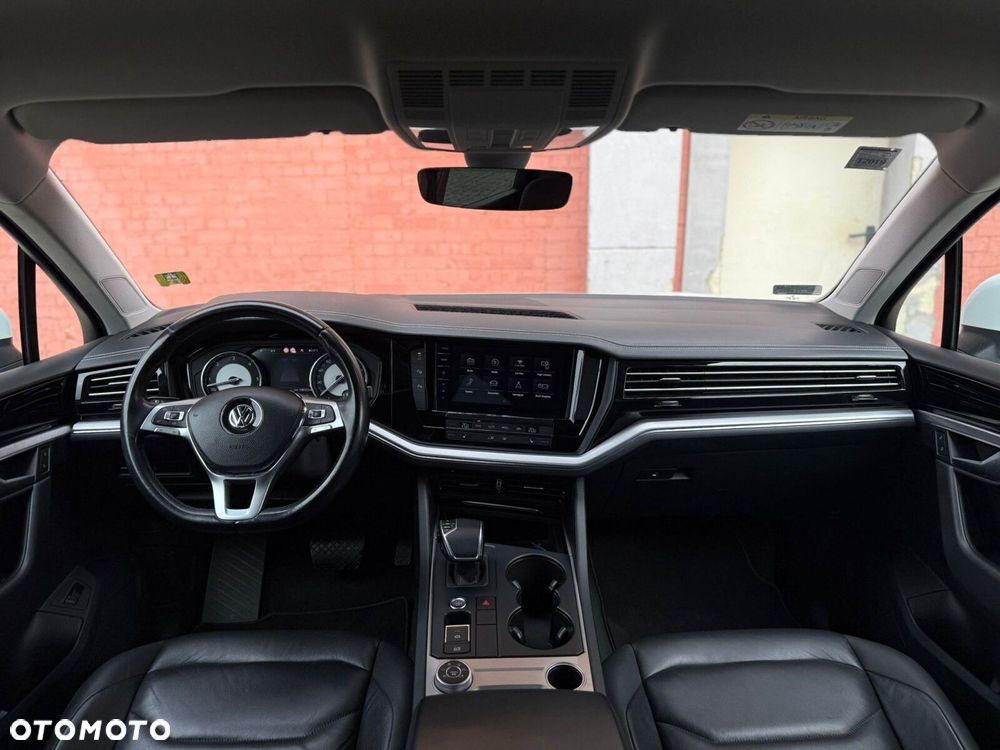 Volkswagen Touareg 3.0 V6 TDI SCR 4Mot Elegance - 12