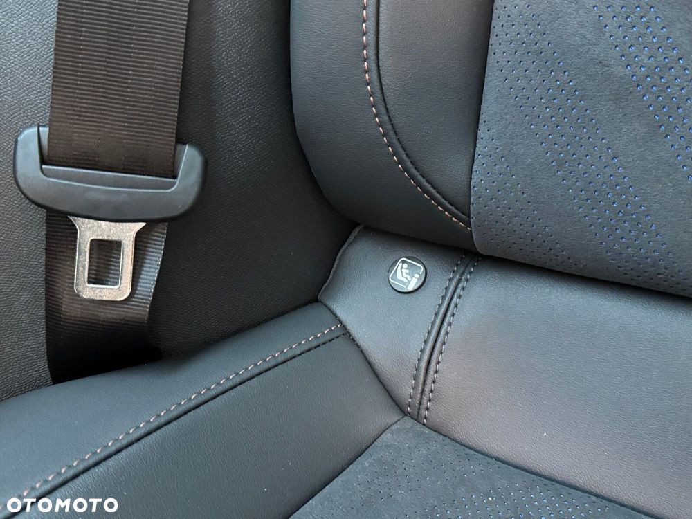 Cupra Formentor 1.5 eTSI mHEV DSG - 38