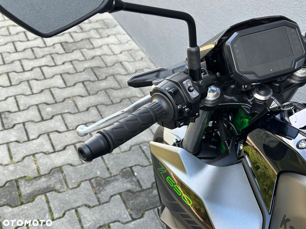 Kawasaki Z 650 - 21