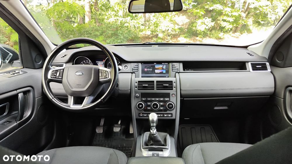 Land Rover Discovery Sport 2.0 eD4 Pure - 30