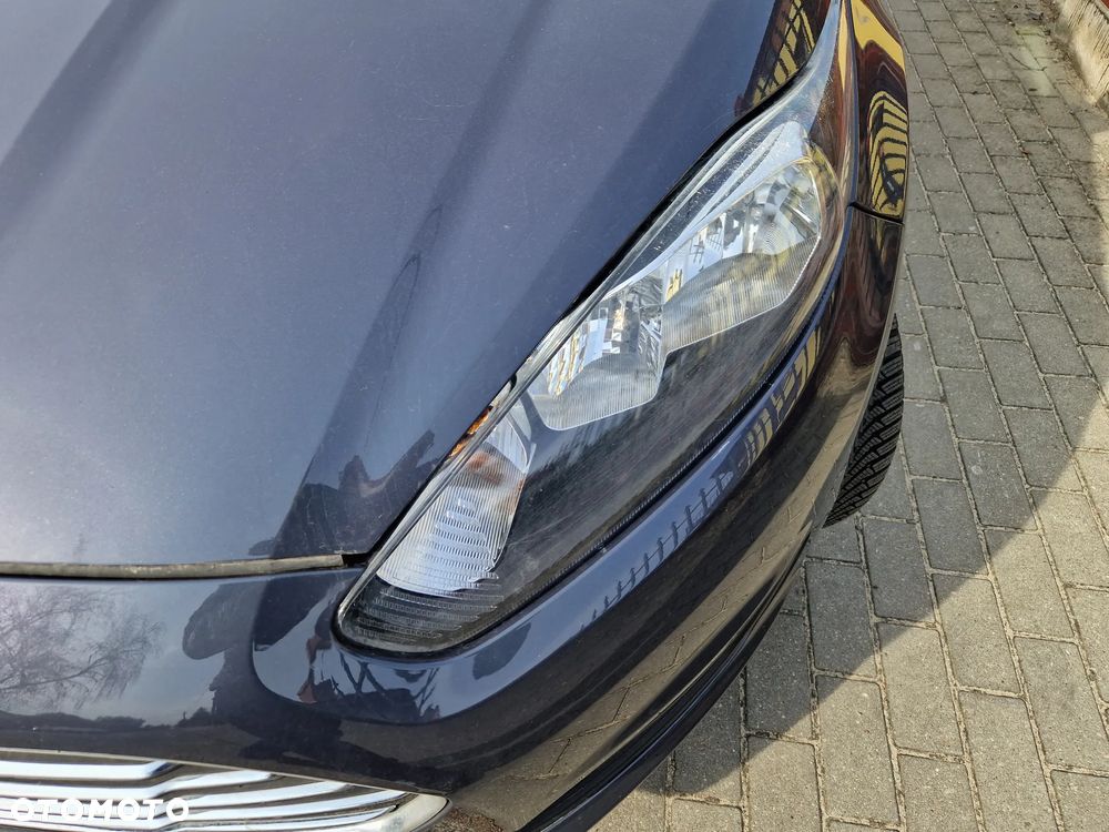 Ford Fiesta 1.25 Ambiente EU5 - 10