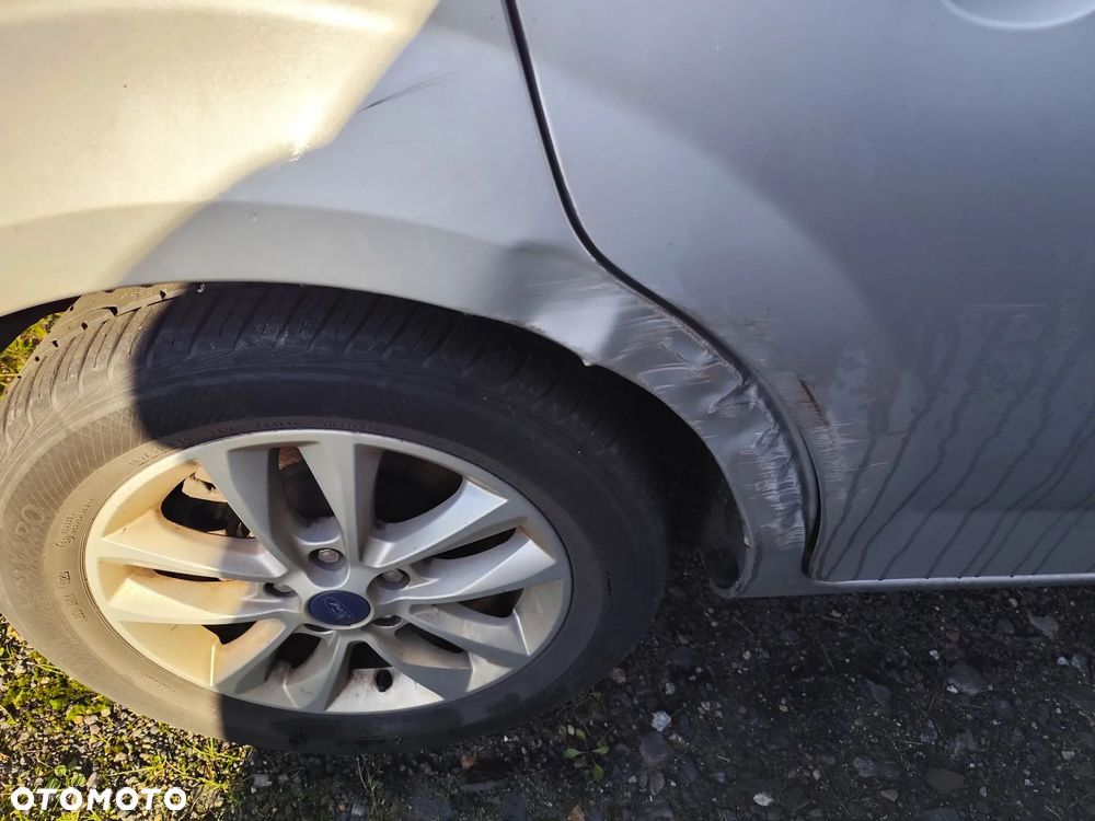 Ford Mondeo 1.8 TDCi Ambiente - 3