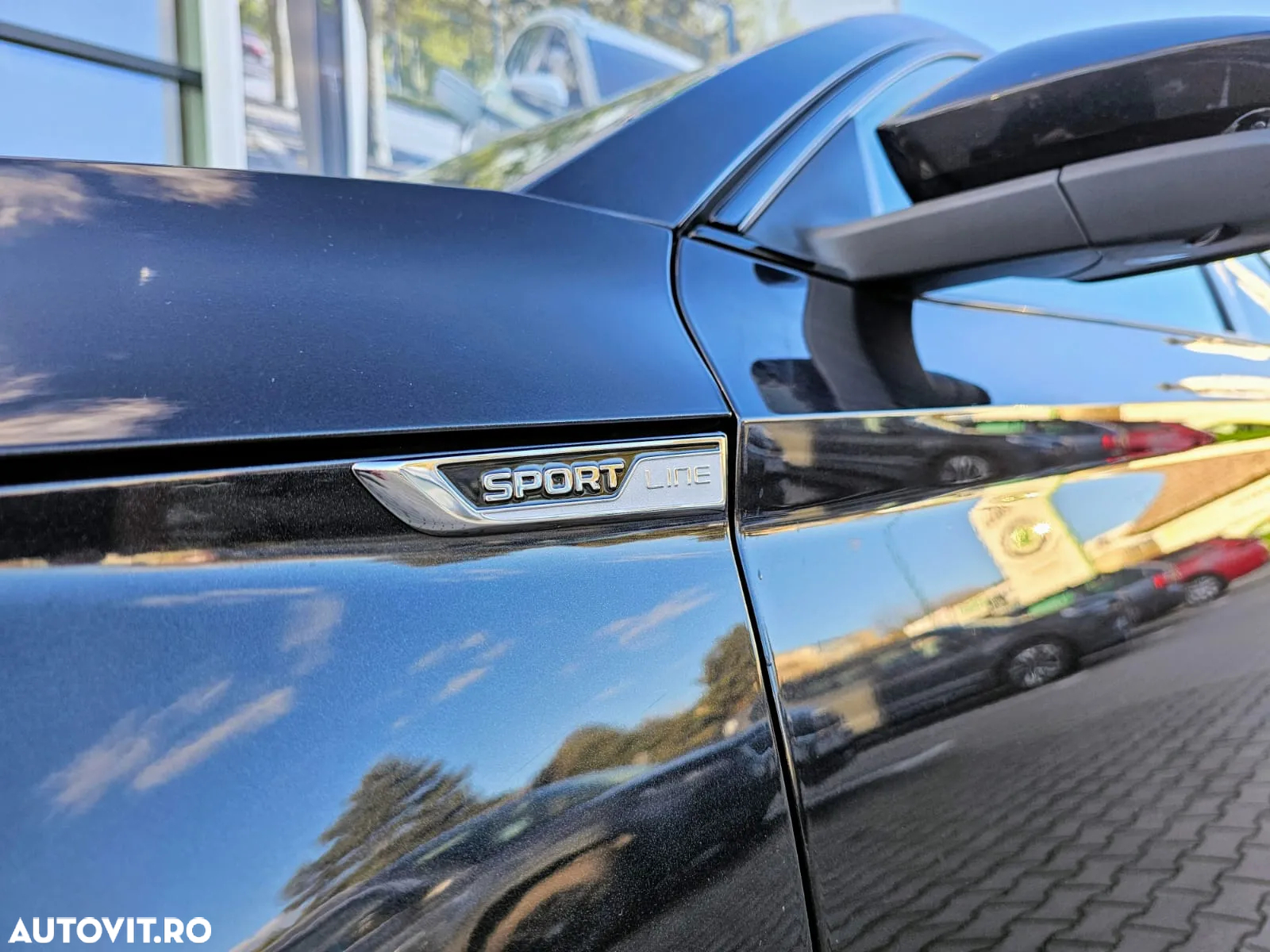 Skoda Superb Combi 2.0 TSI 4X4 DSG Sportline - 8