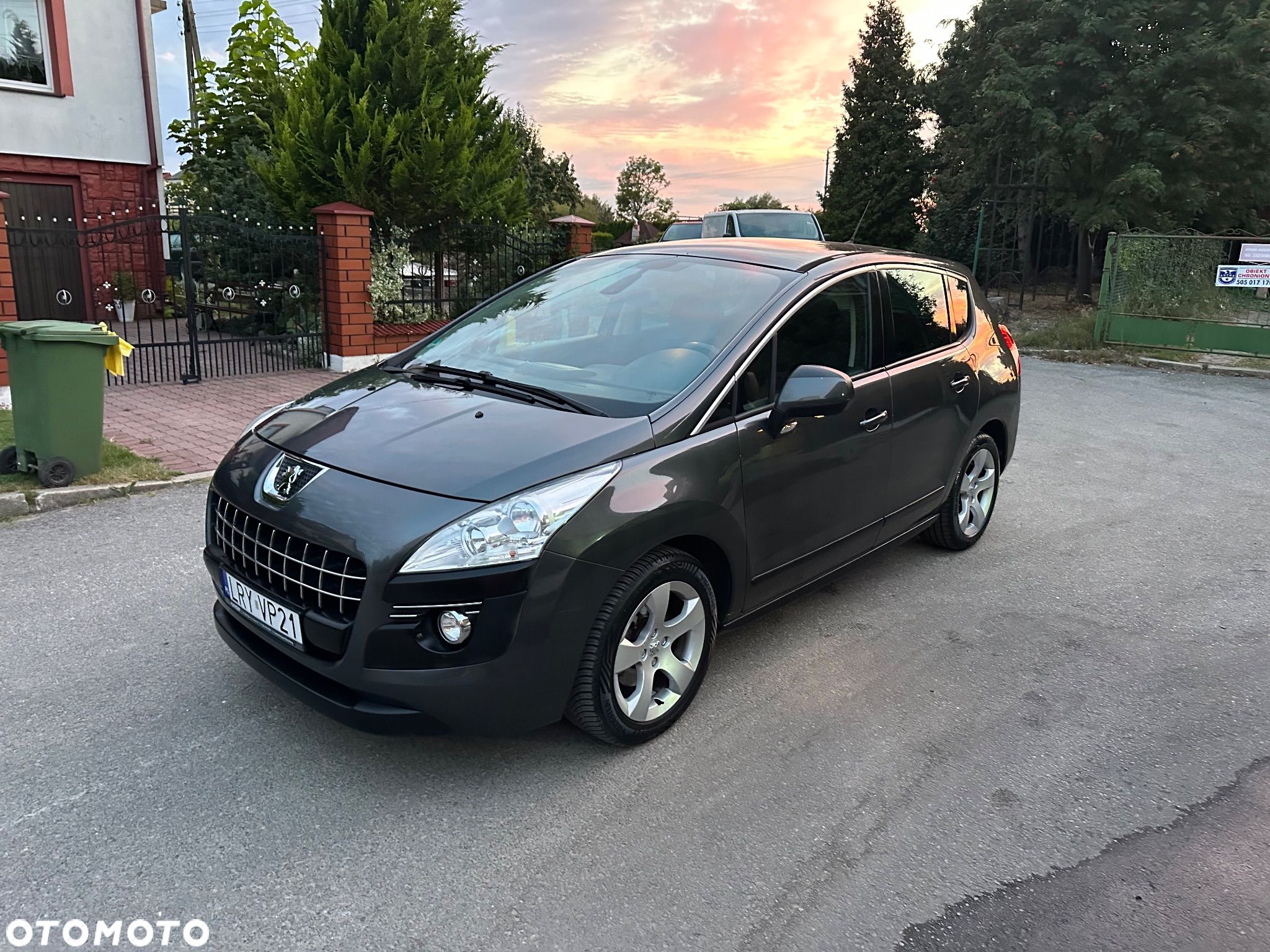 Peugeot 3008 1.6 THP Allure - 1