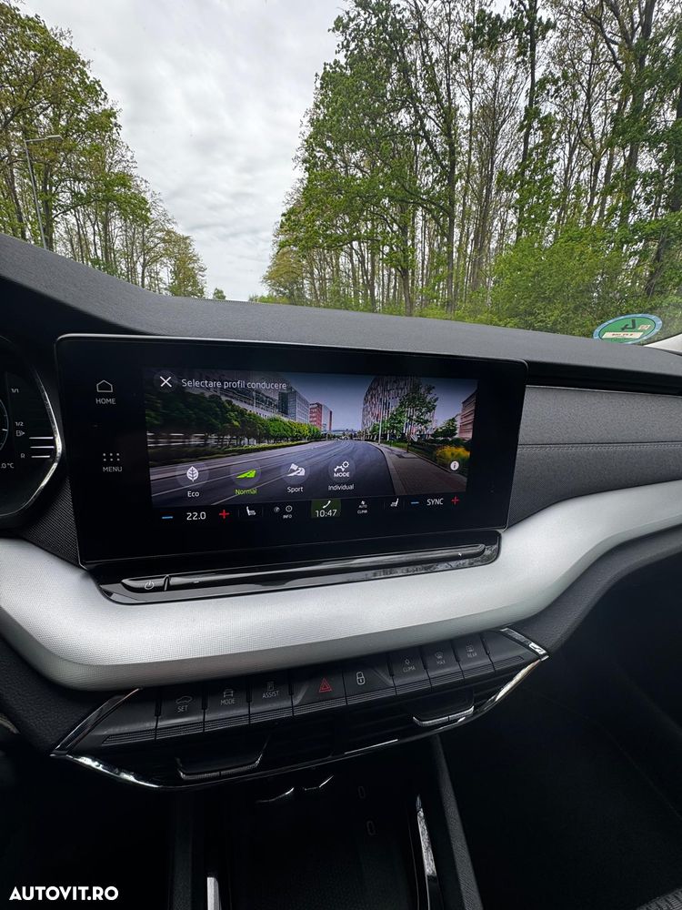 Skoda Octavia 2.0 TDI Premium Edition - 35