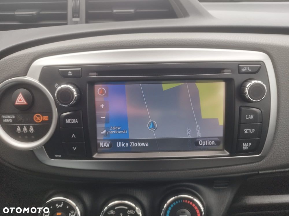 Toyota Yaris 1.0 Active - 21