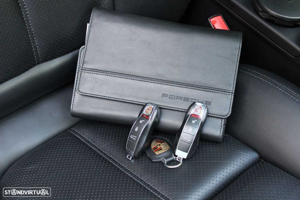 Porsche Macan S - 25