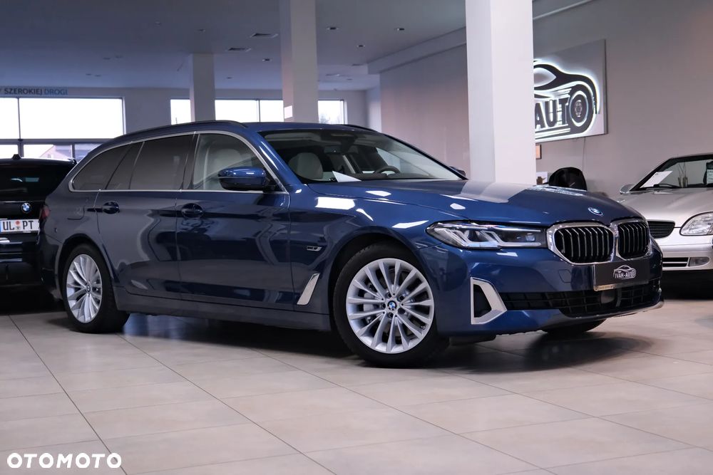 BMW Seria 5 530e PHEV M Sport - 3