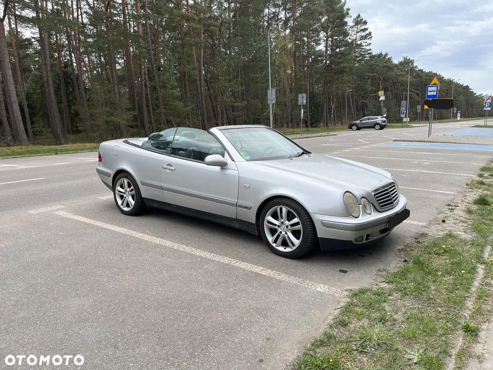 Mercedes-Benz CLK - 1