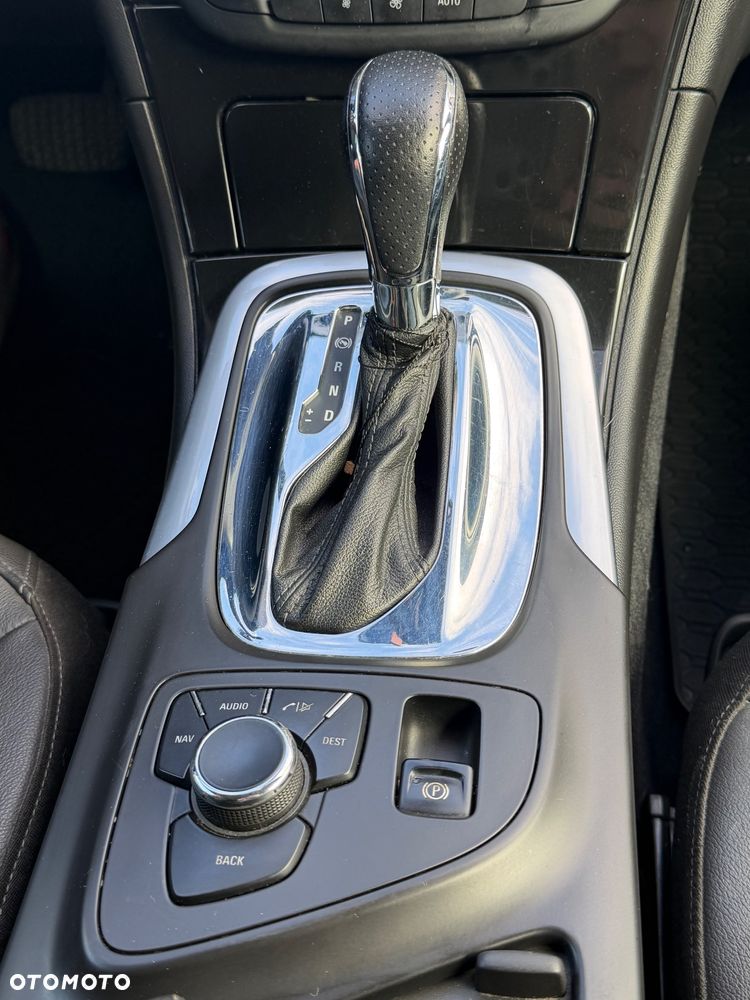 Opel Insignia 2.0 CDTI Sport - 10