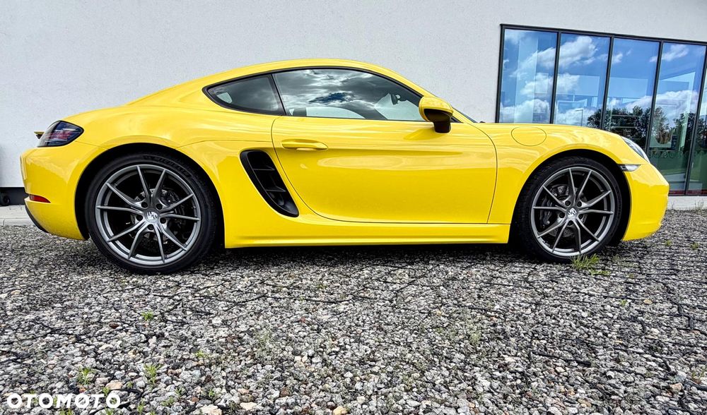 Porsche 718 Cayman GPF - 9