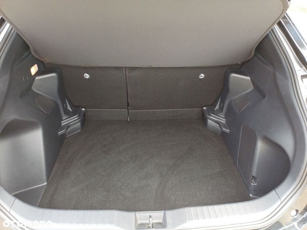 Toyota Yaris Cross Hybrid 1.5 Comfort - 12