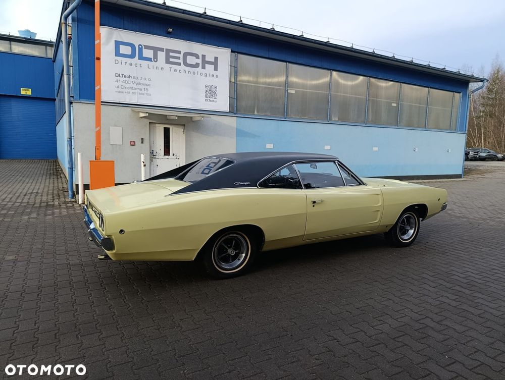 Dodge Charger - 7