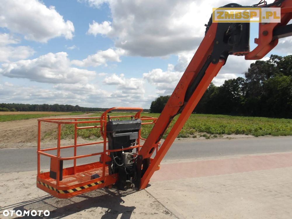 JLG 1250AJP - 10