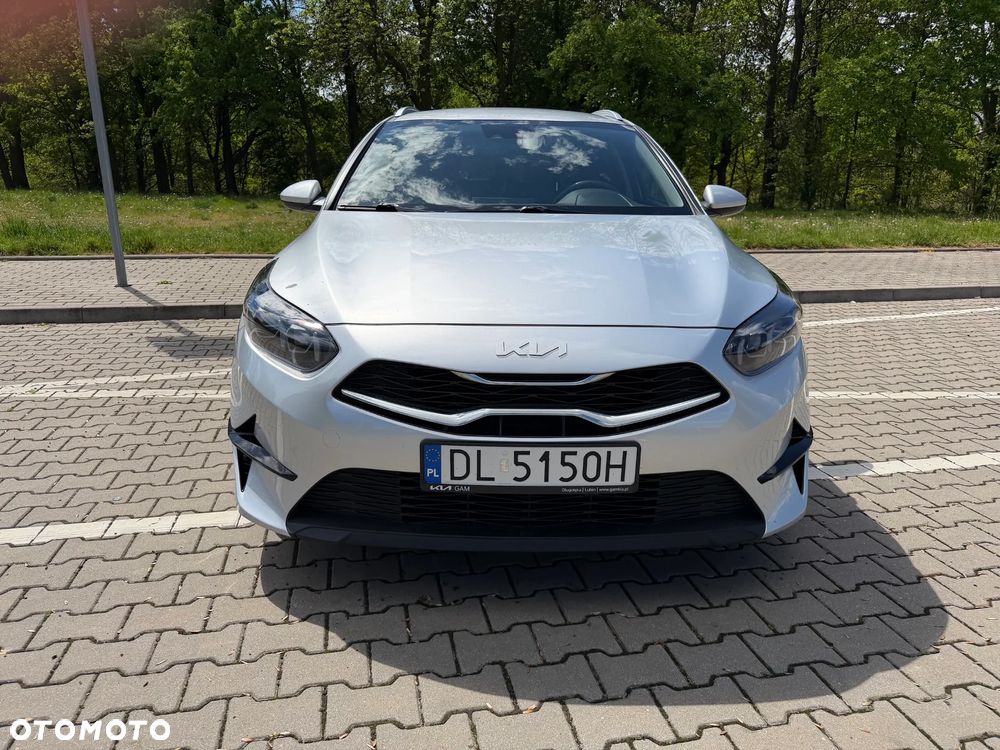 Kia Ceed 1.5 T-GDI MHEV M - 1
