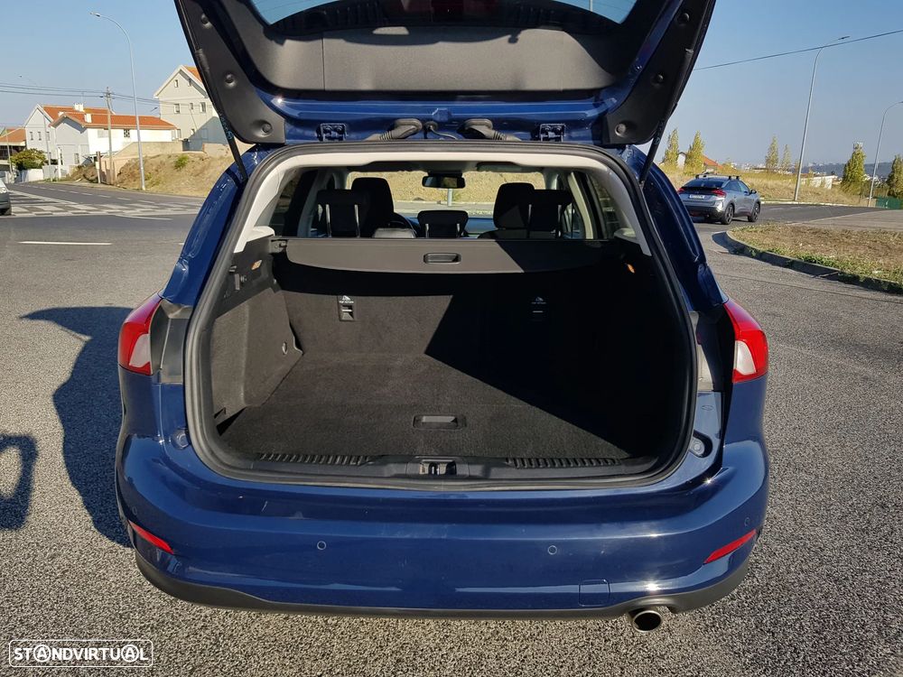 Ford Focus SW 1.5 TDCi EcoBlue Business - 51