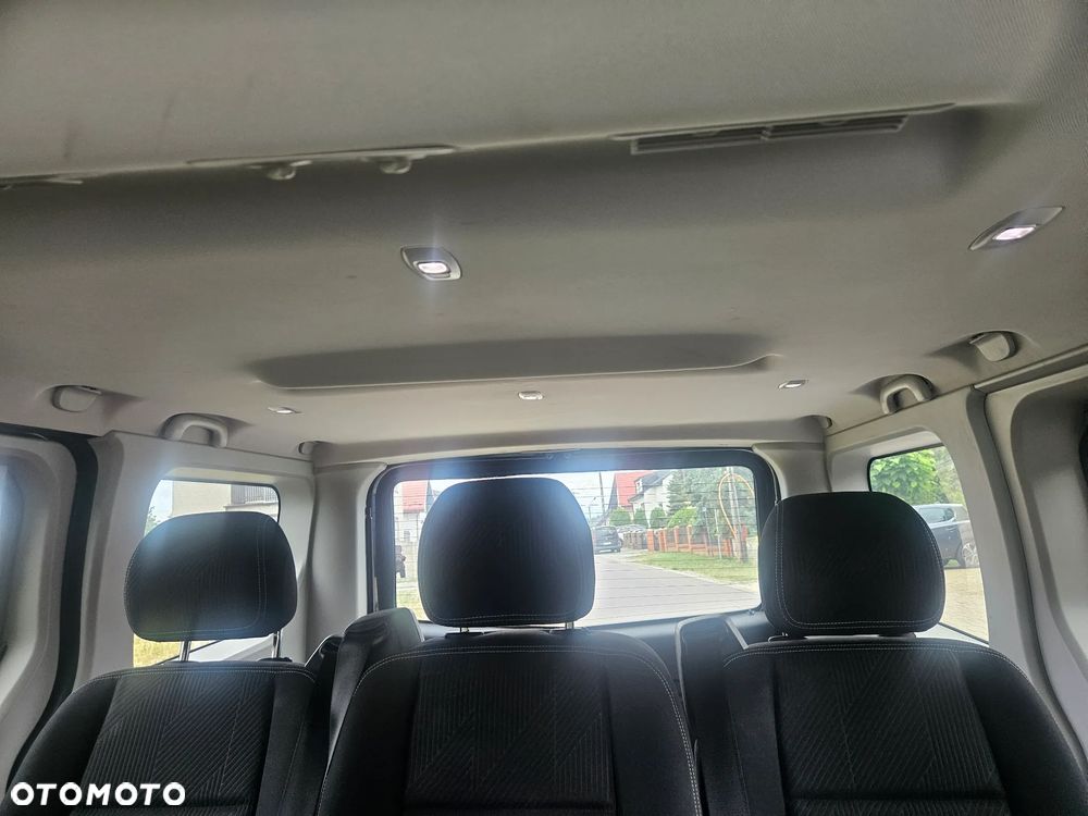 Renault Trafic - 13