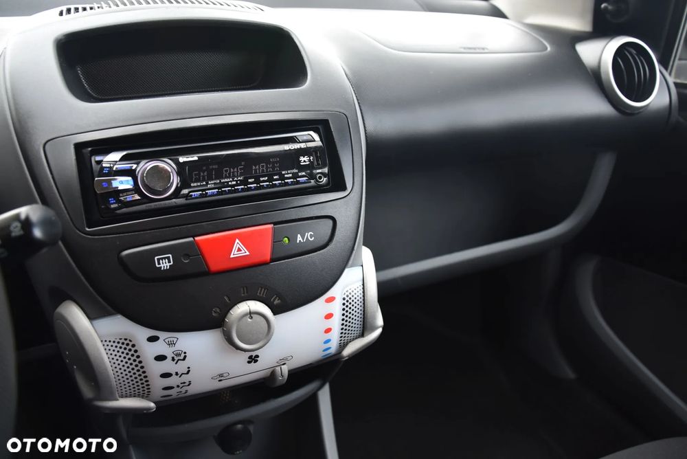 Toyota Aygo 1.0 VVT-i Luna EU5 - 8