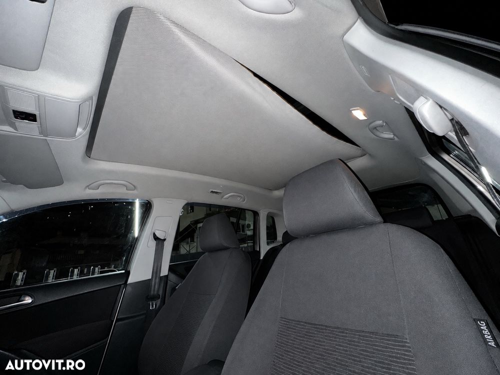 Volkswagen Tiguan - 7
