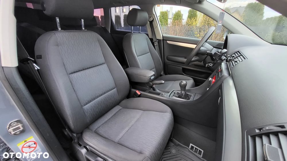 Audi A4 Avant 1.8 T - 12